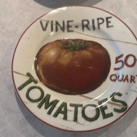 New Home Trends “Farm Fresh” Plates - Picture 4 of 7